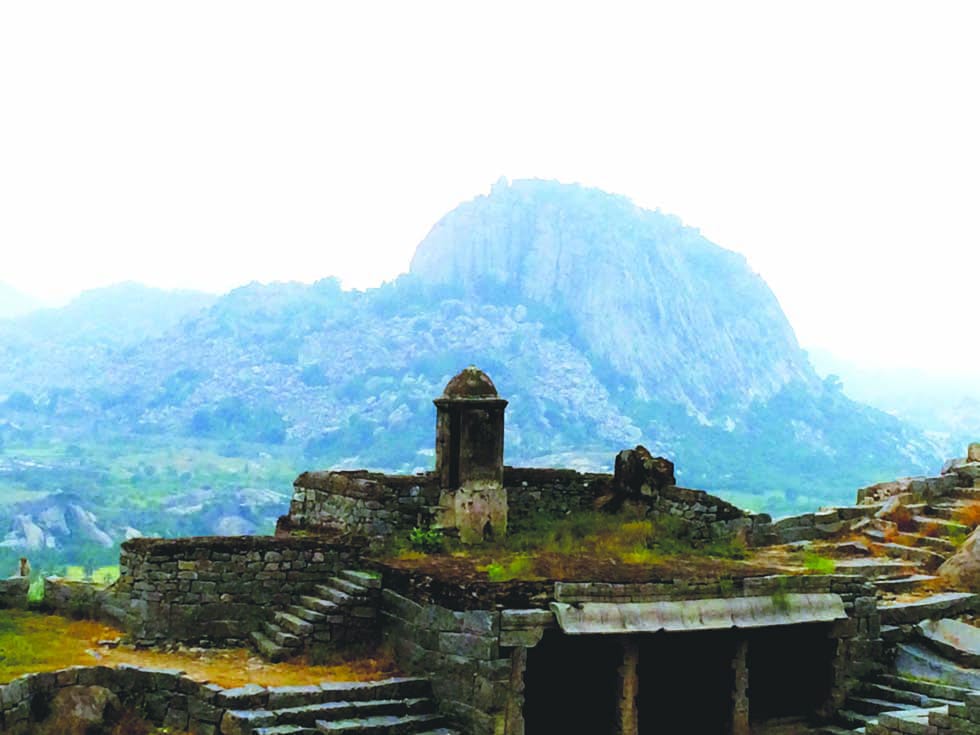 Unesco world list 12 छत्रपती शिवाजी महाराज के 12 किले को युनेस्को जागतिक वारस दर्जा प्राप्त हुआ है